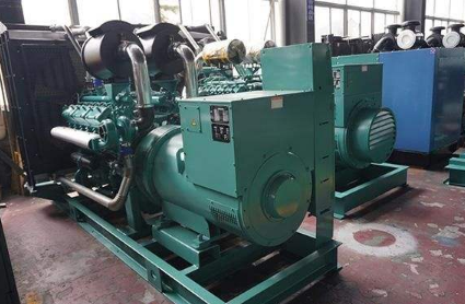 三台柴油发电机